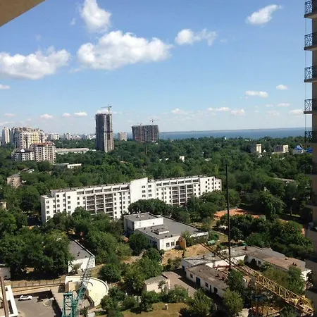 Apartment 36 Jemchujina Odesa
